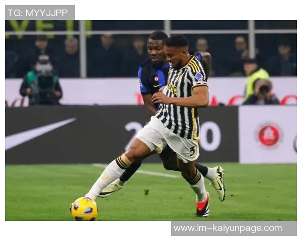 布雷默庆祝百场里程碑感谢尤文大家庭的支持与陪伴 布雷默庆祝百场里程碑感谢尤文大家庭的支持与陪伴